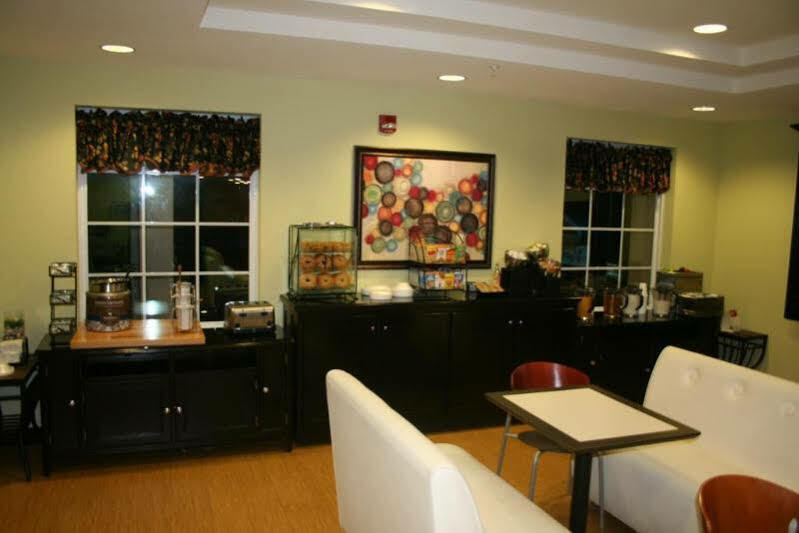 Mainstay Suites Jacksonville Near Camp Lejeune Eksteriør billede